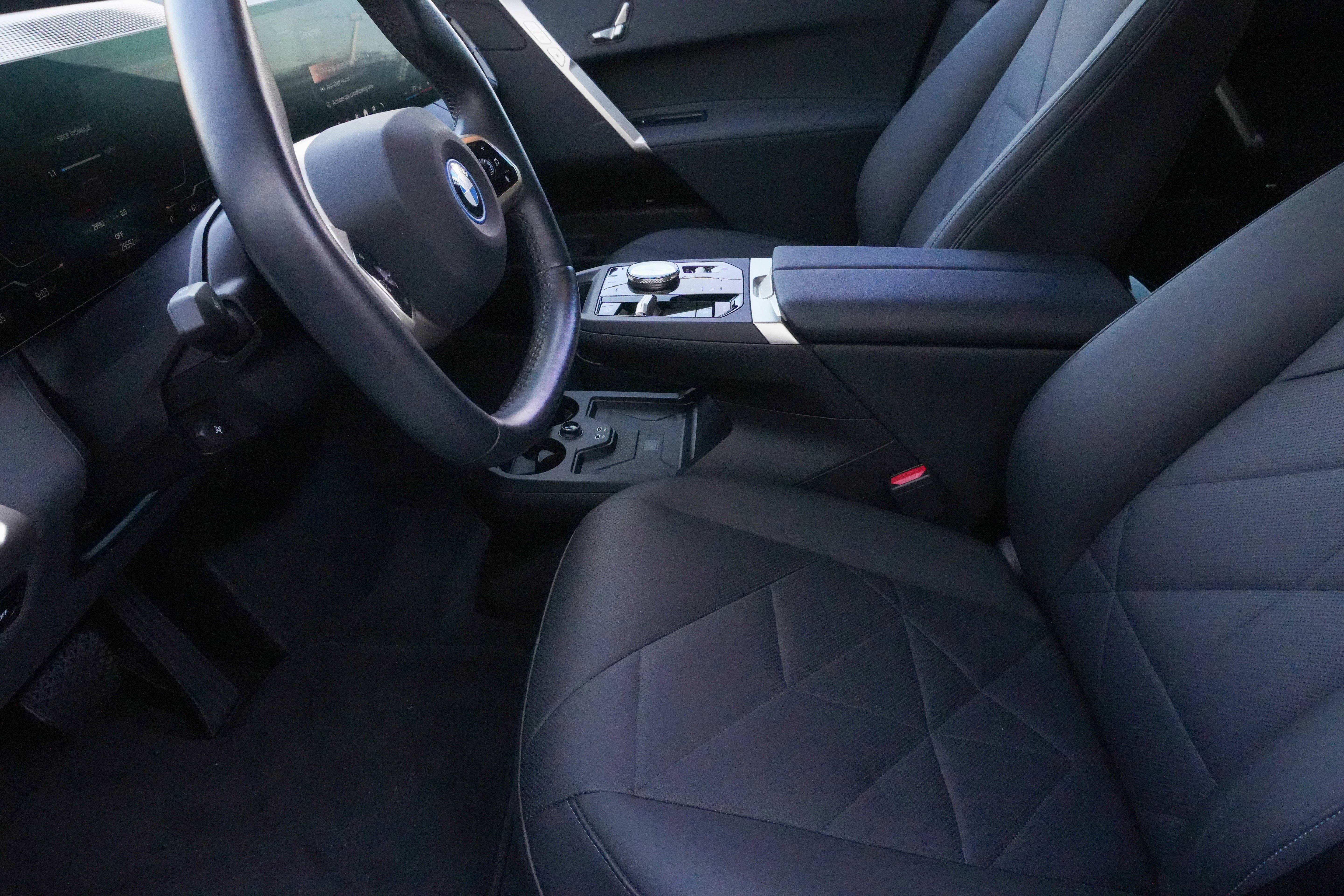 Certified 2024 BMW iX xDrive50 image 12
