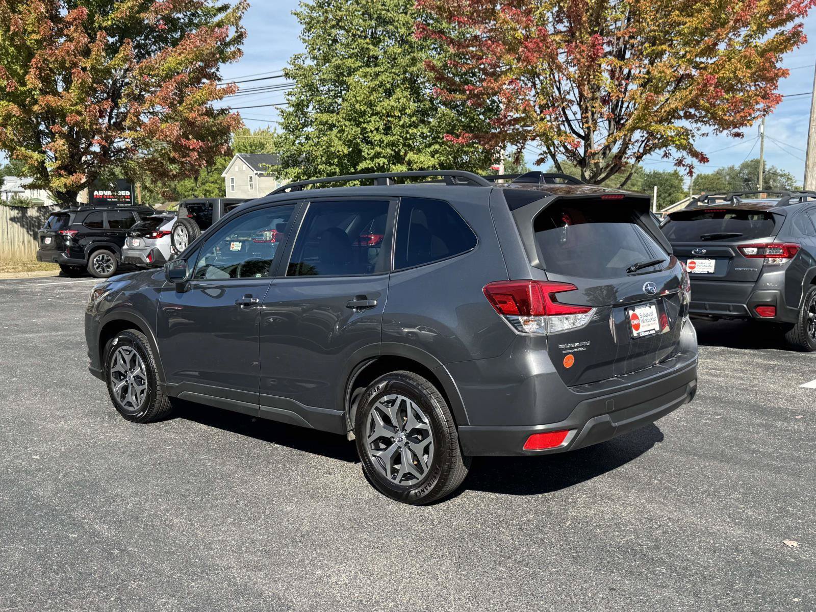 Used 2024 Subaru Forester Premium AWD/4WD image 2