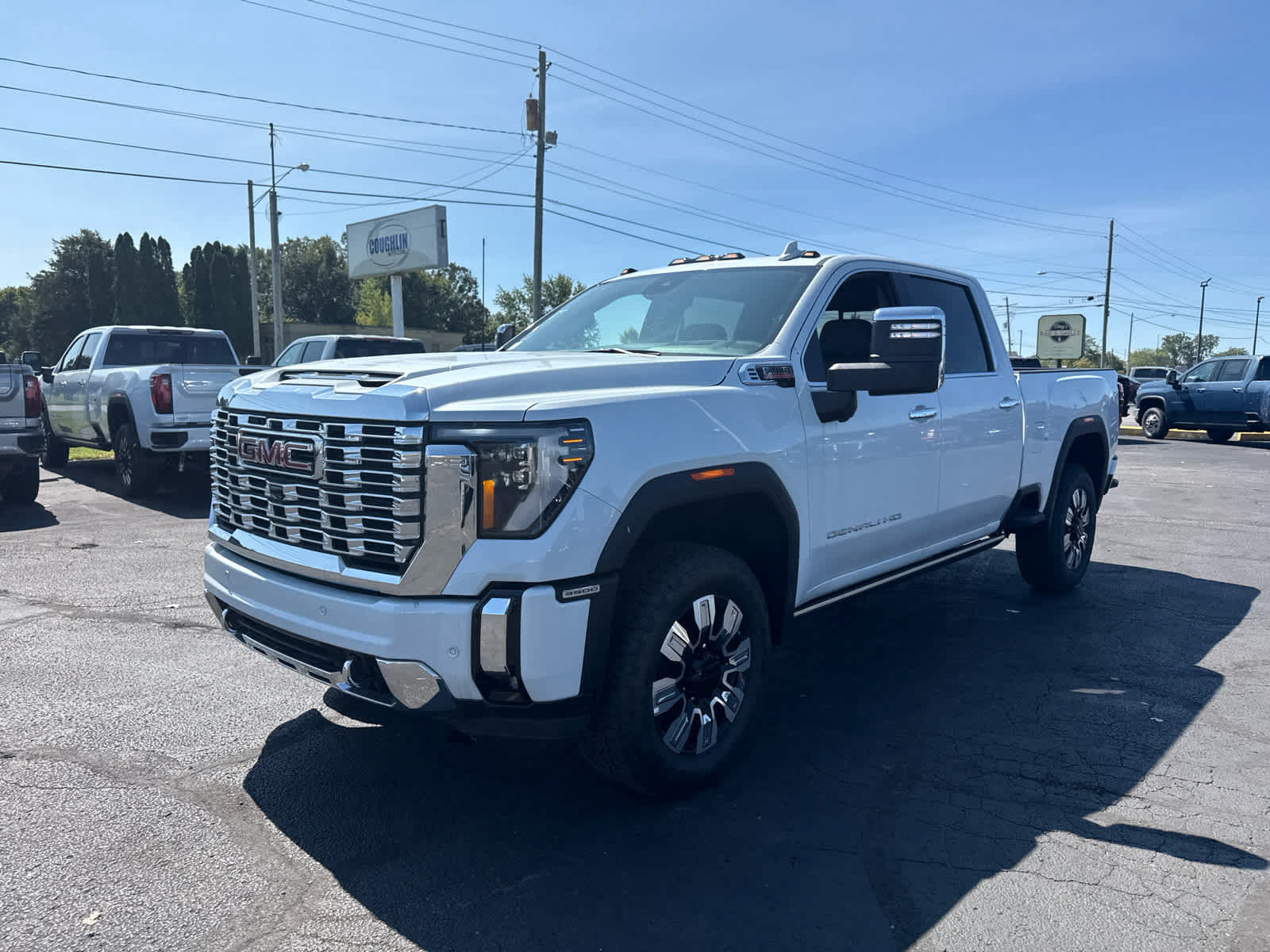 New 2026 GMC Sierra 3500 Denali w/ Denali Reserve Package AWD/4WD image 1