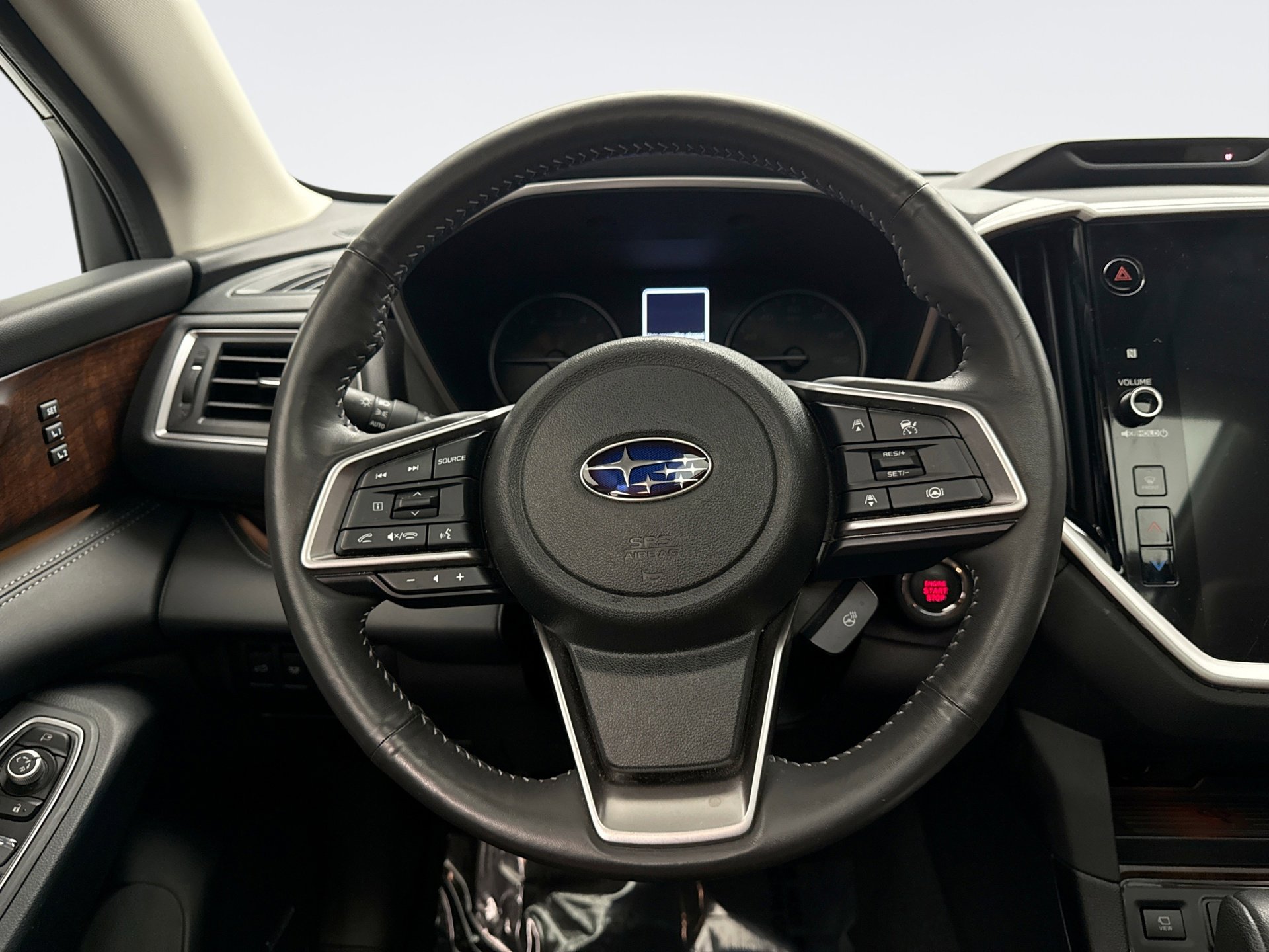 Used 2023 Subaru Ascent Touring image 12