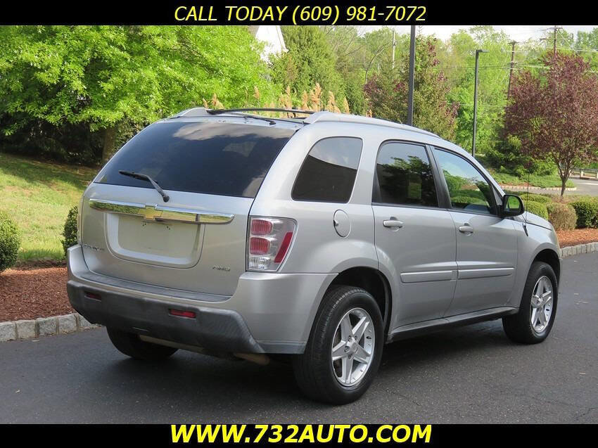 Used 2005 Chevrolet Equinox LT image 12