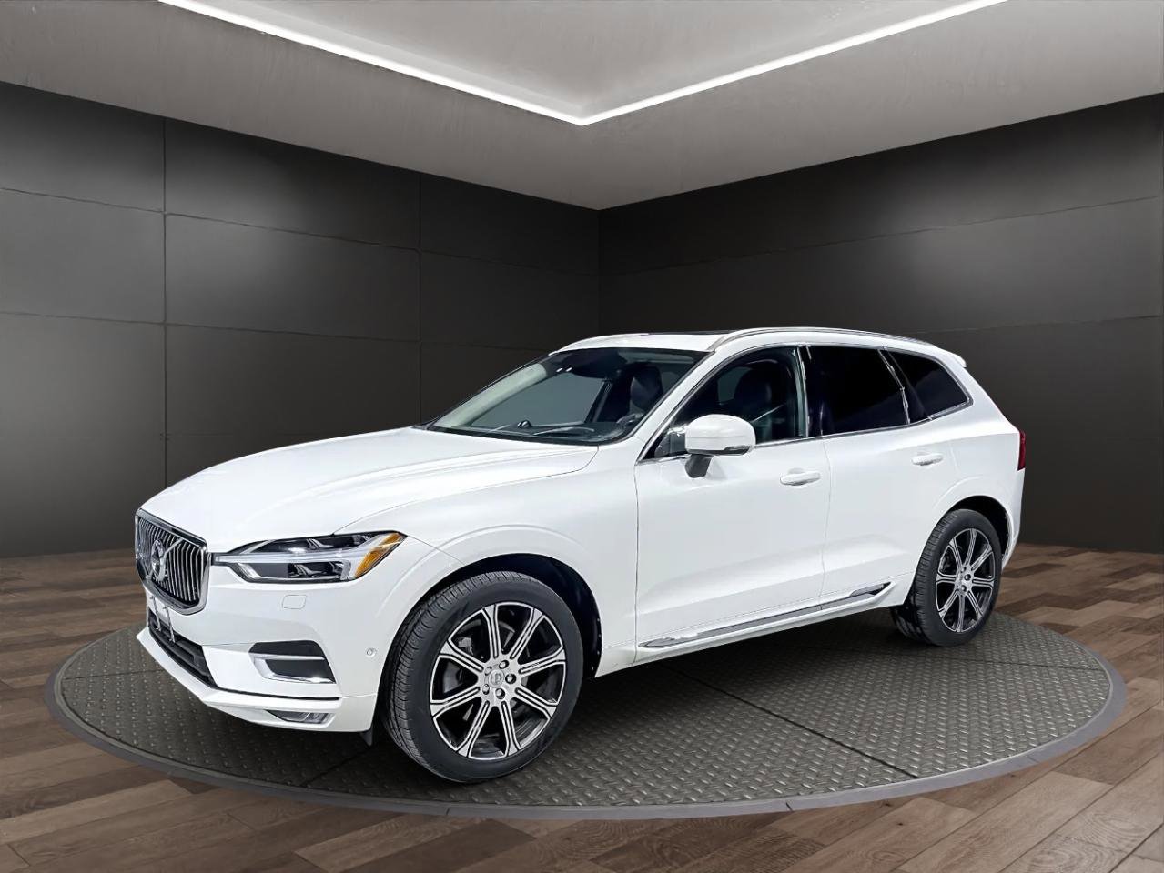 Used 2018 Volvo XC60 T6 Inscription w/ Convenience Package image 9
