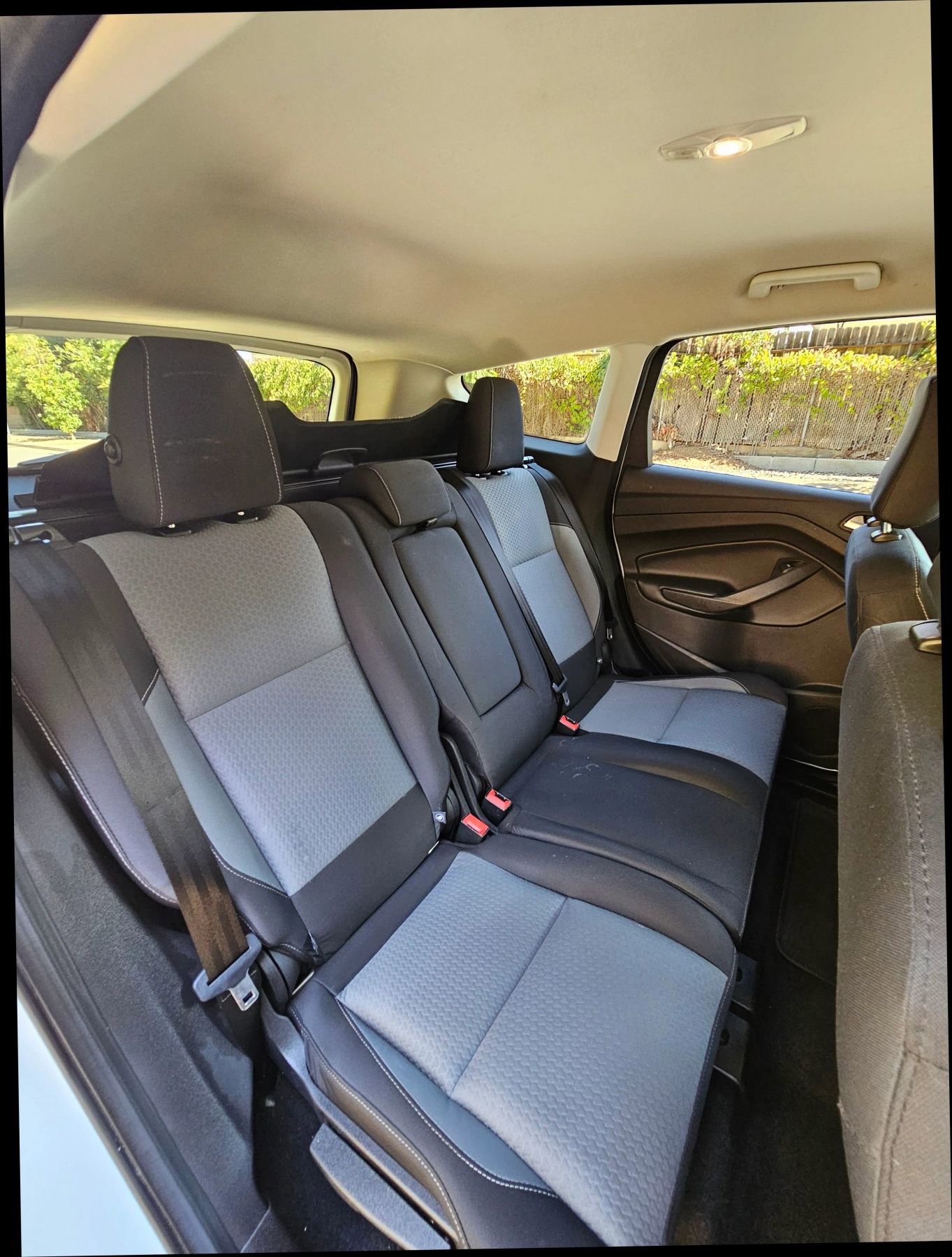 Used 2018 Ford Escape SE w/ SE Sync 3 Package image 28