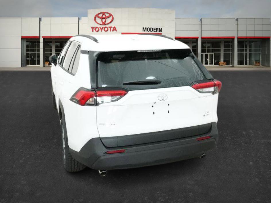 New 2025 Toyota RAV4 LE image 16
