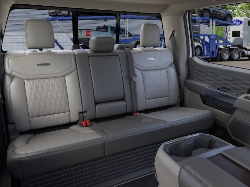 New 2026 Ford F250 Platinum w/ Platinum Plus Package AWD/4WD image 11