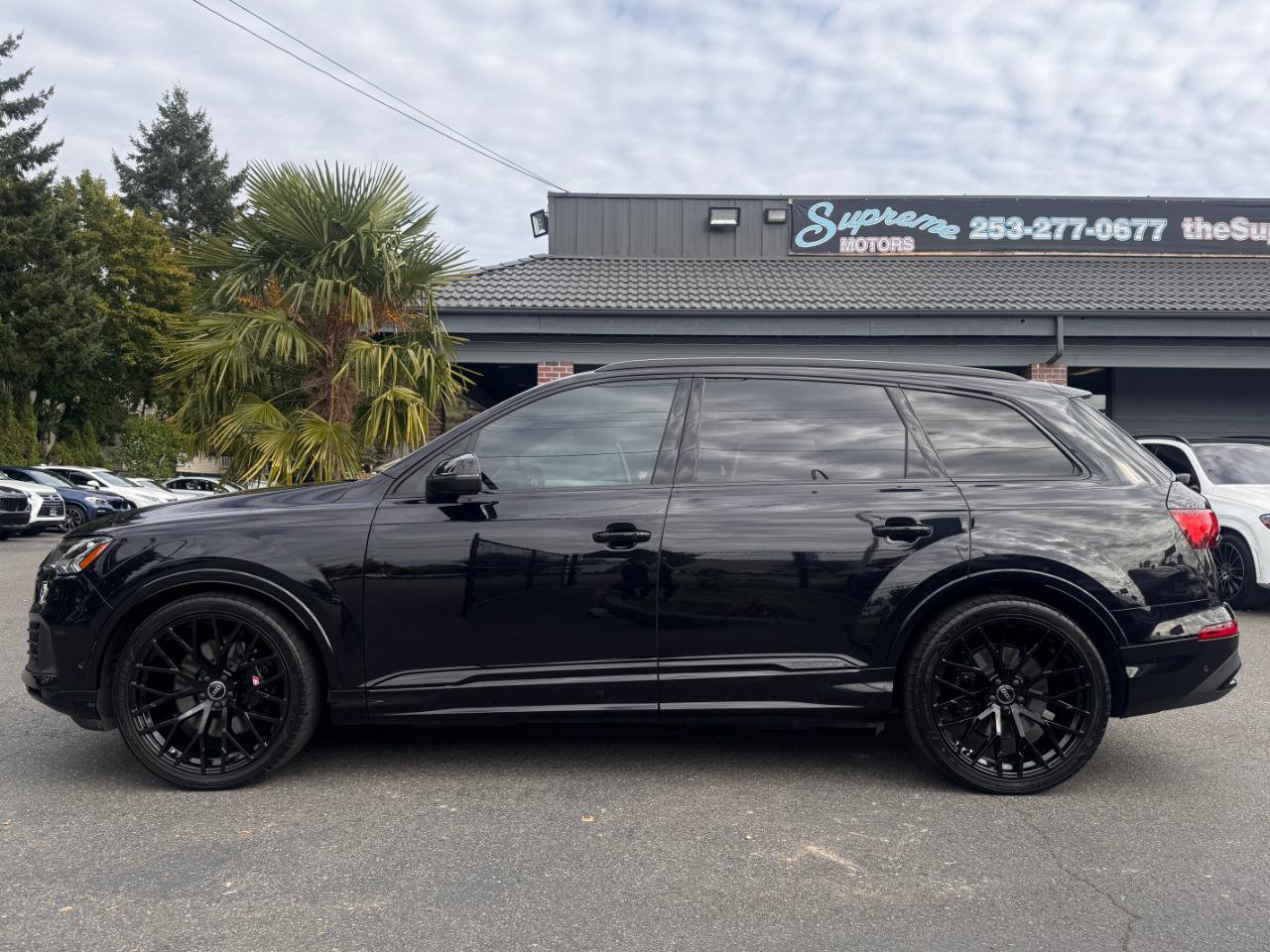 Used 2021 Audi Q7 3.0T Prestige w/ Prestige Package AWD/4WD image 2