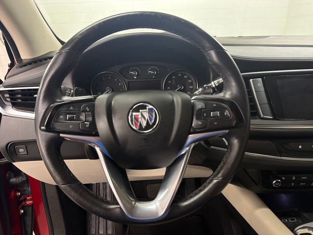 Used 2023 Buick Enclave Essence image 18