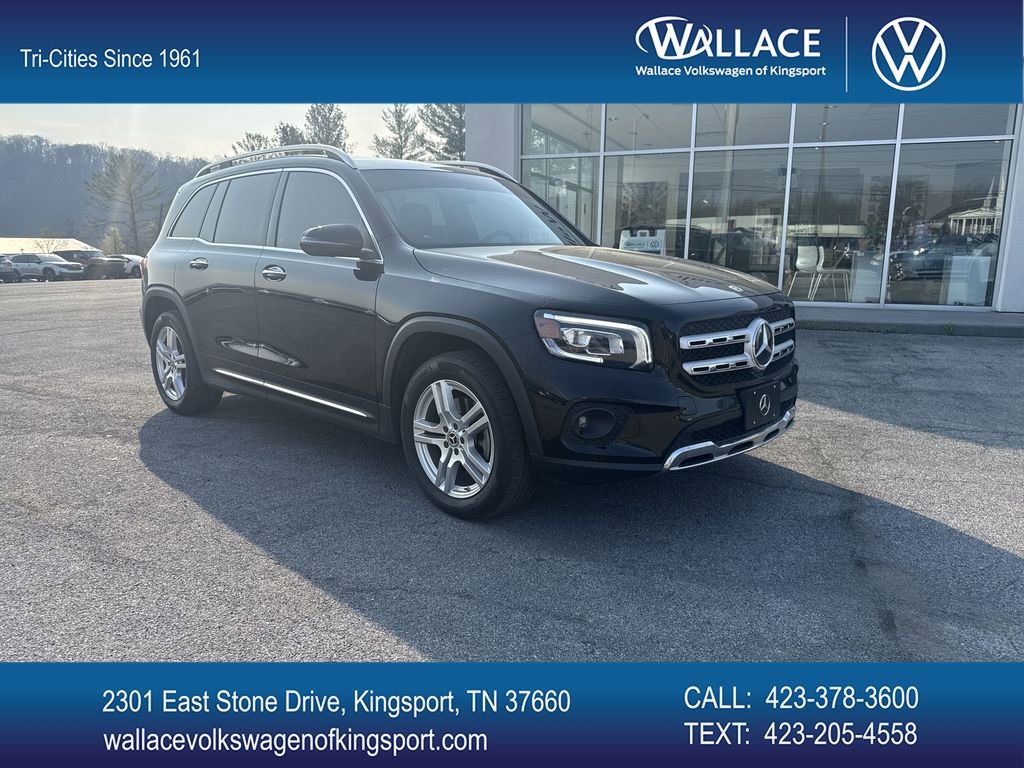 Used 2020 Mercedes-Benz GLB 250 4MATIC w/ Premium Package image 1