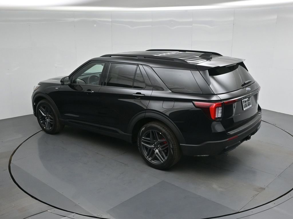 New 2026 Ford Explorer ST-Line w/ ST-Line Street Pack RWD image 42