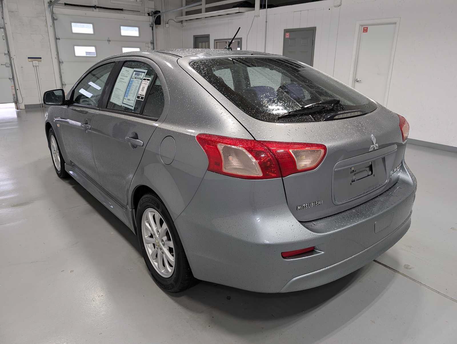 Used 2014 Mitsubishi Lancer ES FWD image 9