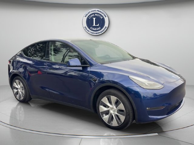 Used 2023 Tesla Model Y Long Range AWD/4WD image 7
