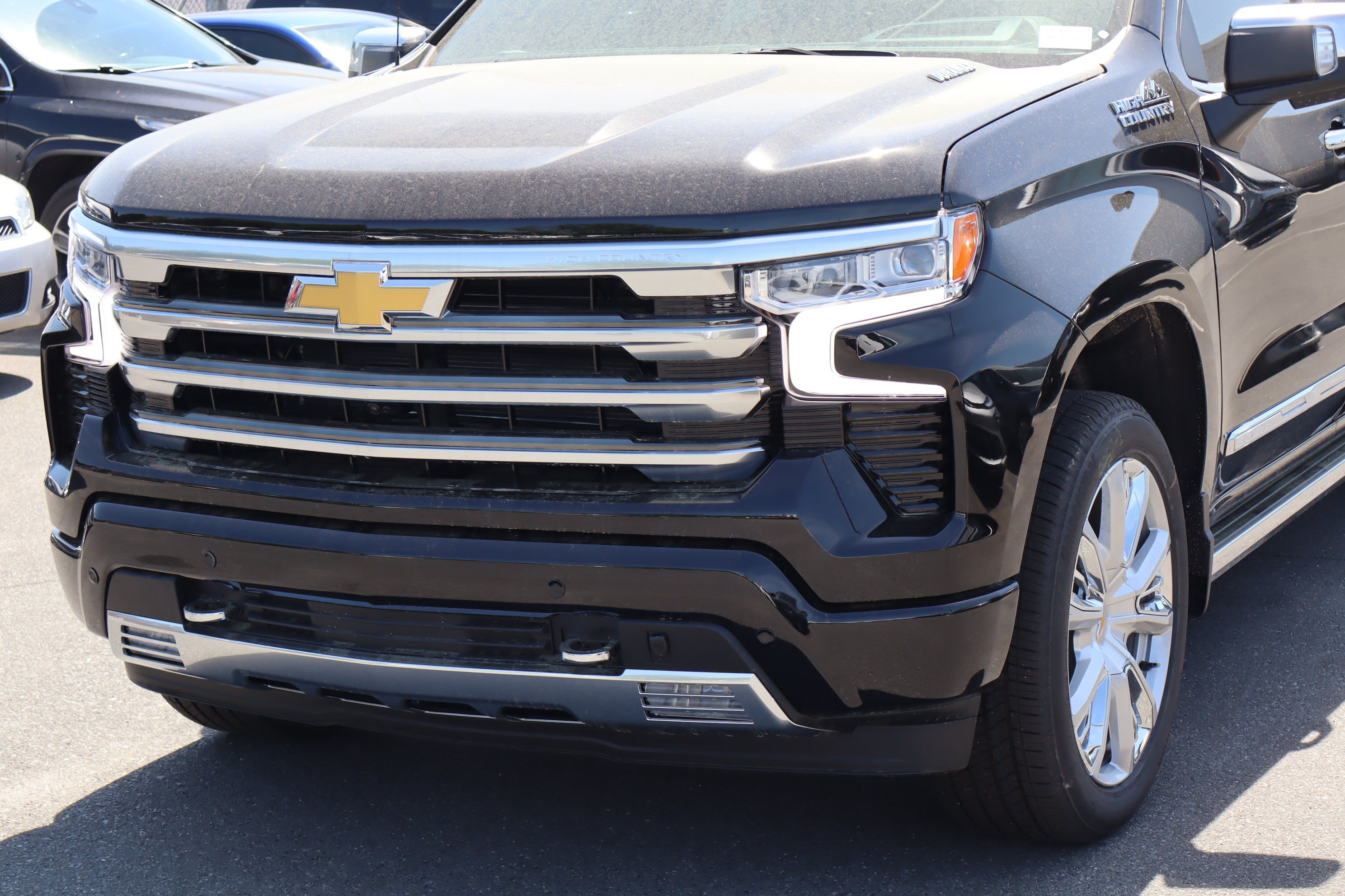 New 2026 Chevrolet Silverado 1500 High Country w/ High Country Premium Package AWD/4WD image 5