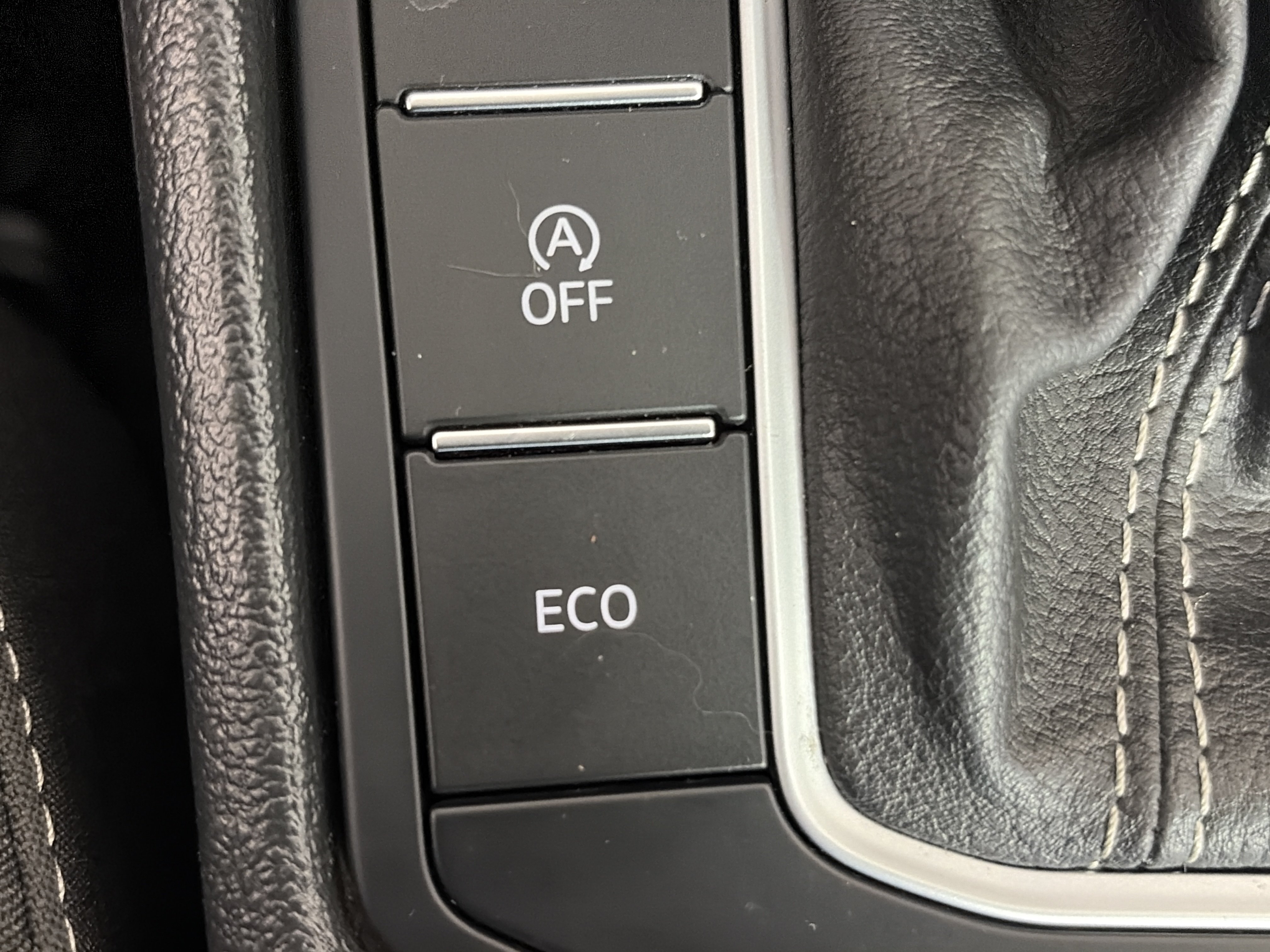 Used 2025 Volkswagen Jetta S FWD image 24