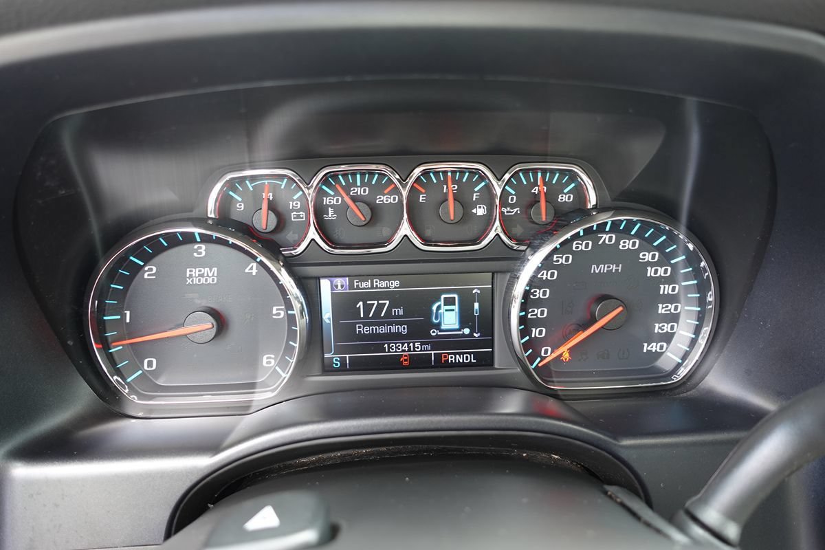 Used 2017 Chevrolet Silverado 1500 LT w/ All Star Edition AWD/4WD image 50