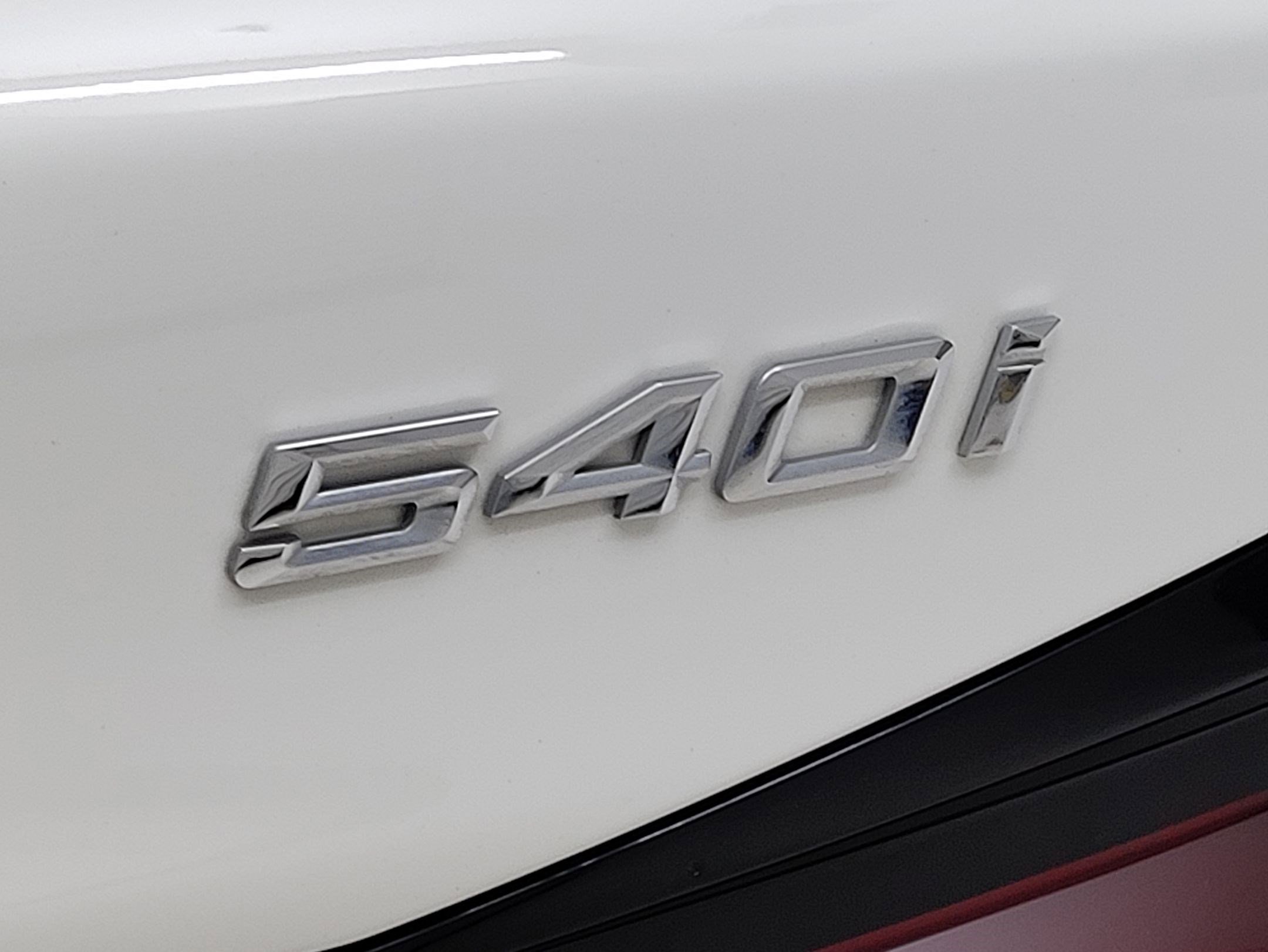 Certified 2023 BMW 540i w/ M Sport Package image 10