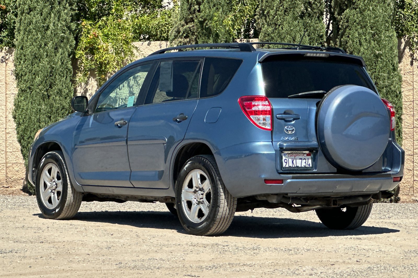 Used 2011 Toyota RAV4 4WD w/ Base L4 Extra Value Pkg image 6