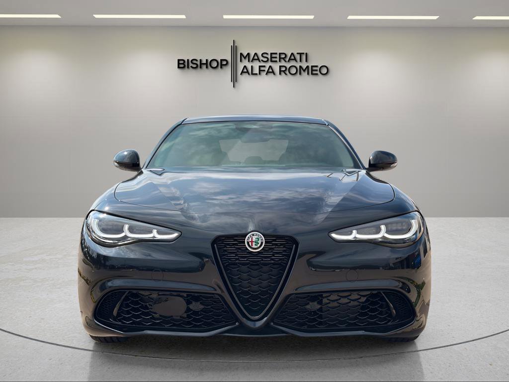 New 2026 Alfa Romeo Giulia w/ Driving Assist Package RWD image 2