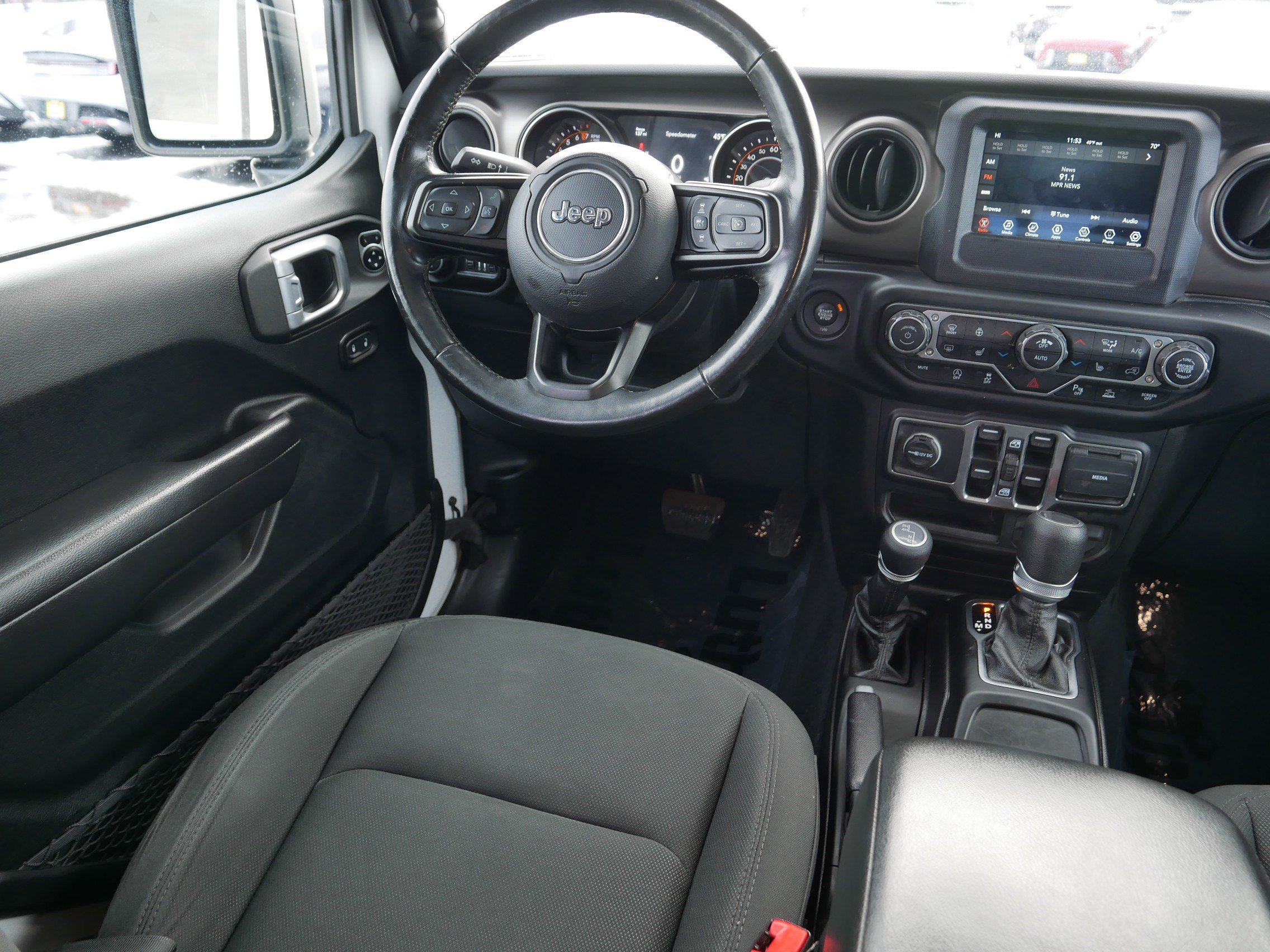 Used 2020 Jeep Gladiator Sport w/ Quick Order Package 24S image 9