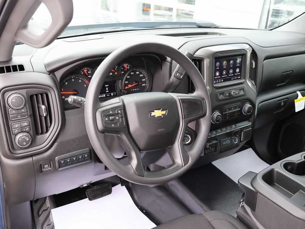 New 2026 Chevrolet Silverado 3500 W/T AWD/4WD image 23