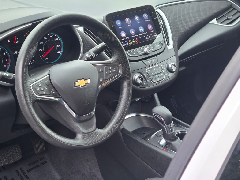 Used 2024 Chevrolet Malibu LT FWD image 23