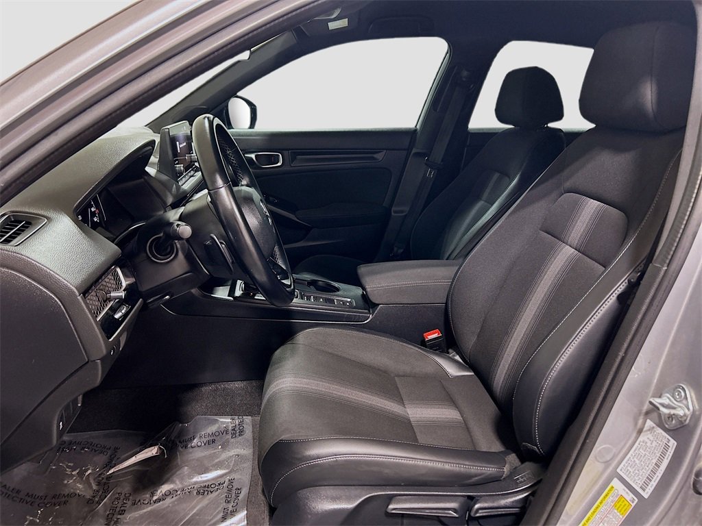 Used 2023 Honda Civic Sport image 17