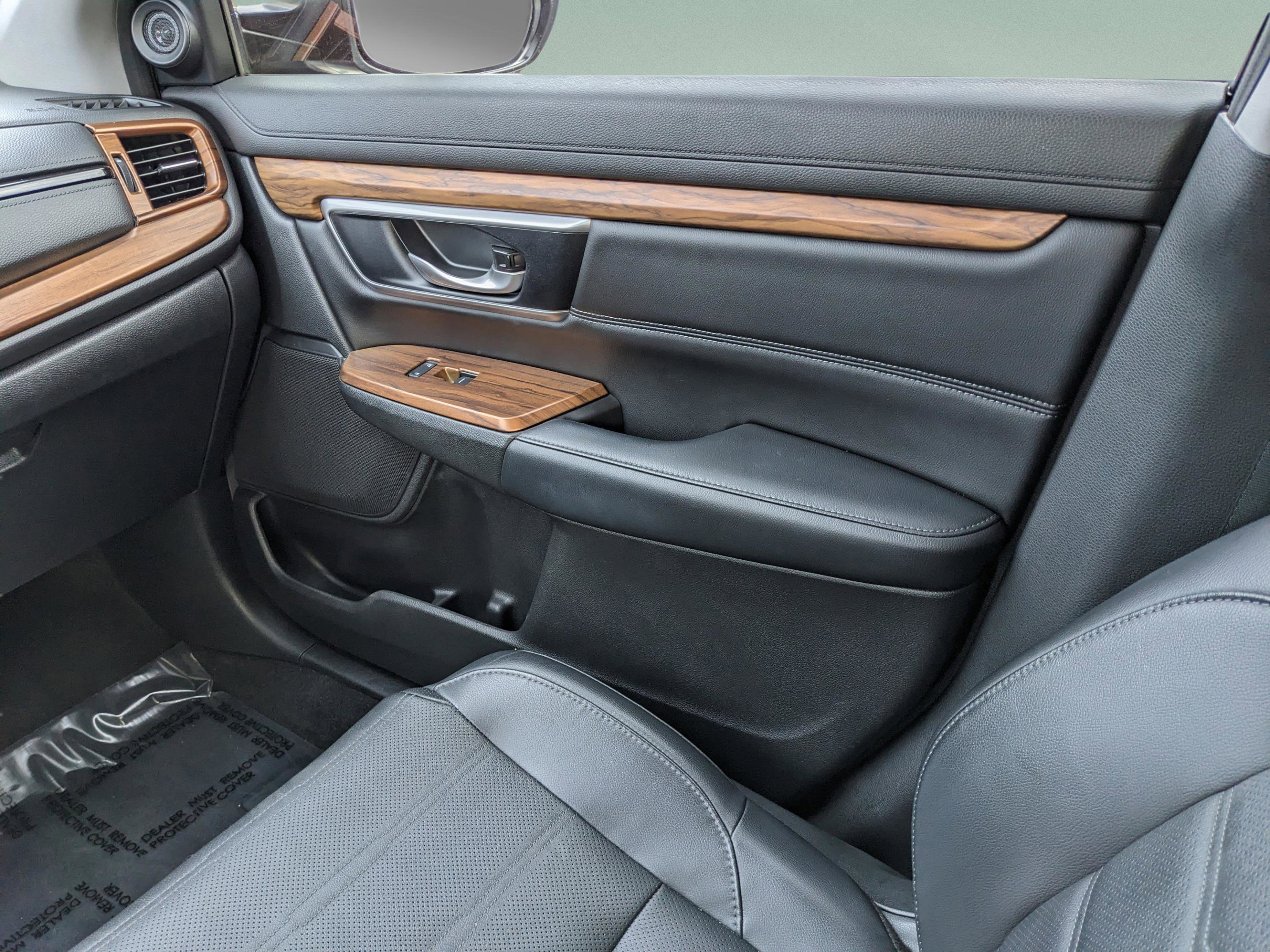 Used 2020 Honda CR-V Touring image 21