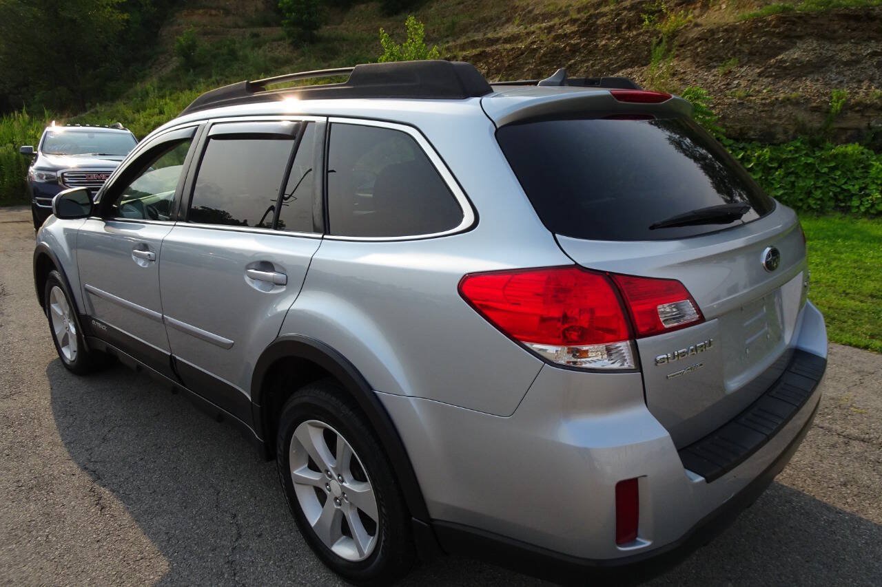 Used 2014 Subaru Outback 2.5i Premium w/ Accessory Value Package (OYX) AWD/4WD image 8