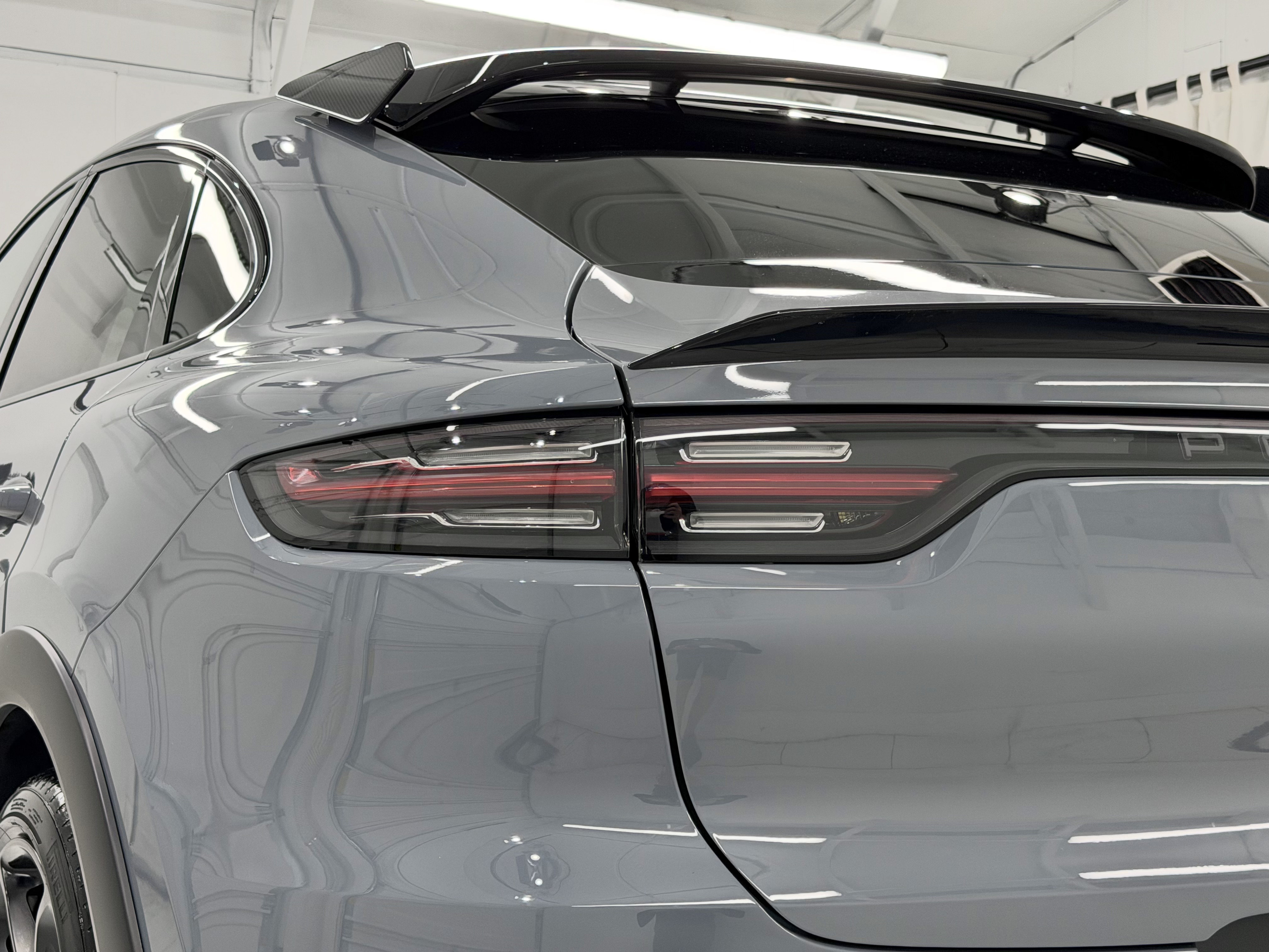 Certified 2022 Porsche Cayenne Turbo GT AWD/4WD image 22
