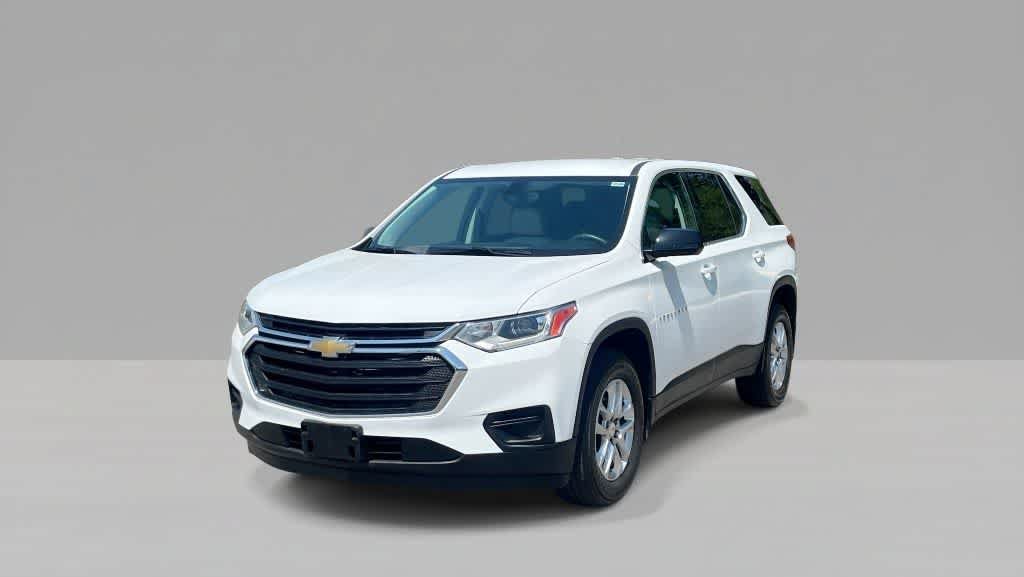Used 2019 Chevrolet Traverse LS FWD image 4