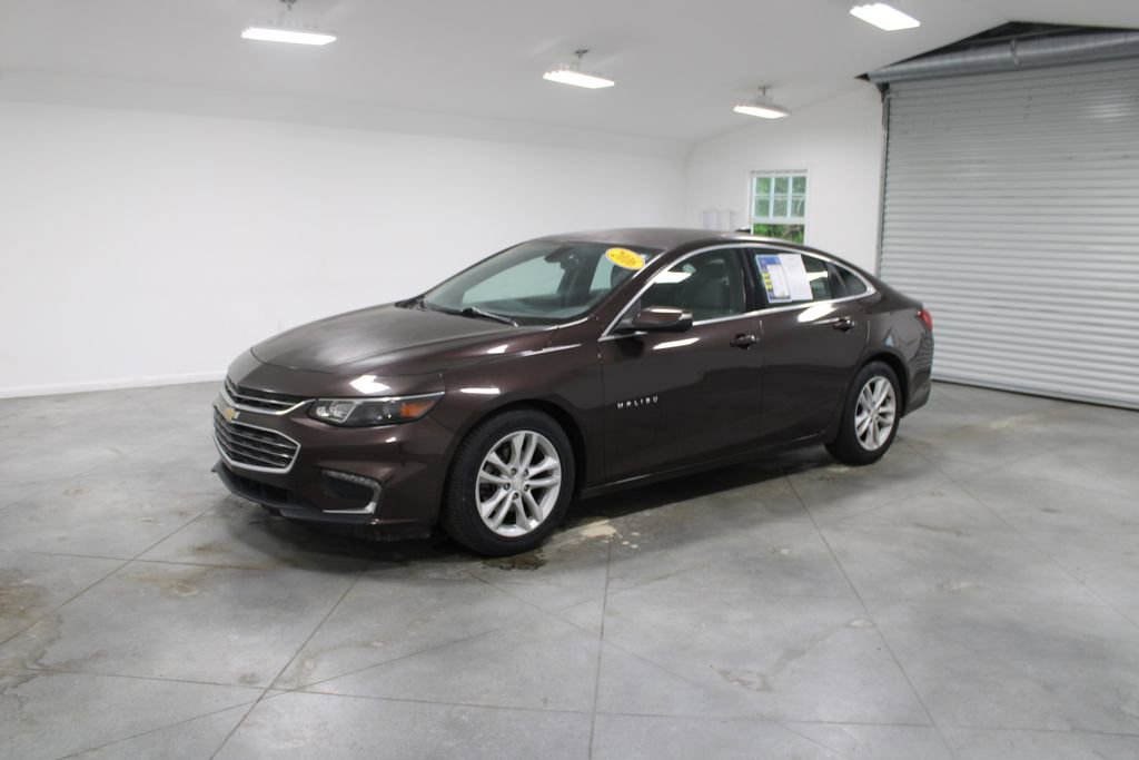 Used 2016 Chevrolet Malibu LT FWD image 4