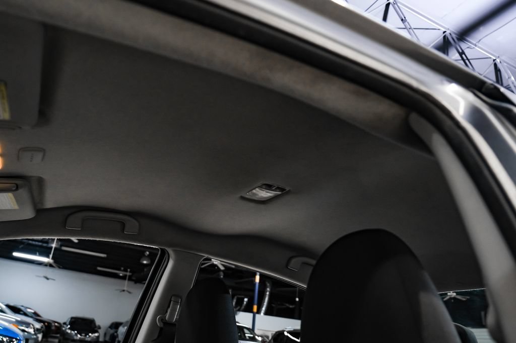 Used 2019 Nissan Versa S Plus FWD image 29