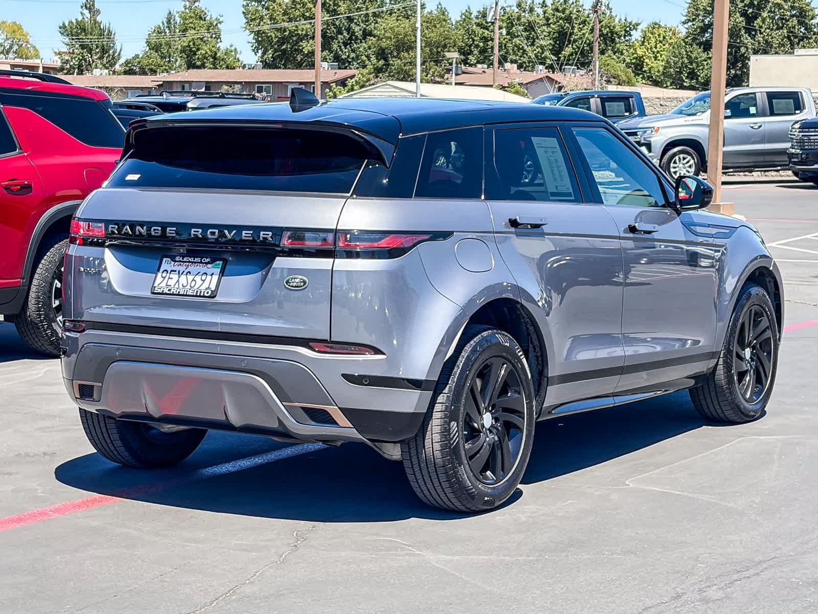 Used 2023 Land Rover Range Rover Evoque R-Dynamic S AWD/4WD image 4