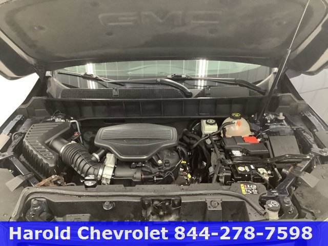 Used 2018 GMC Acadia SLE image 19