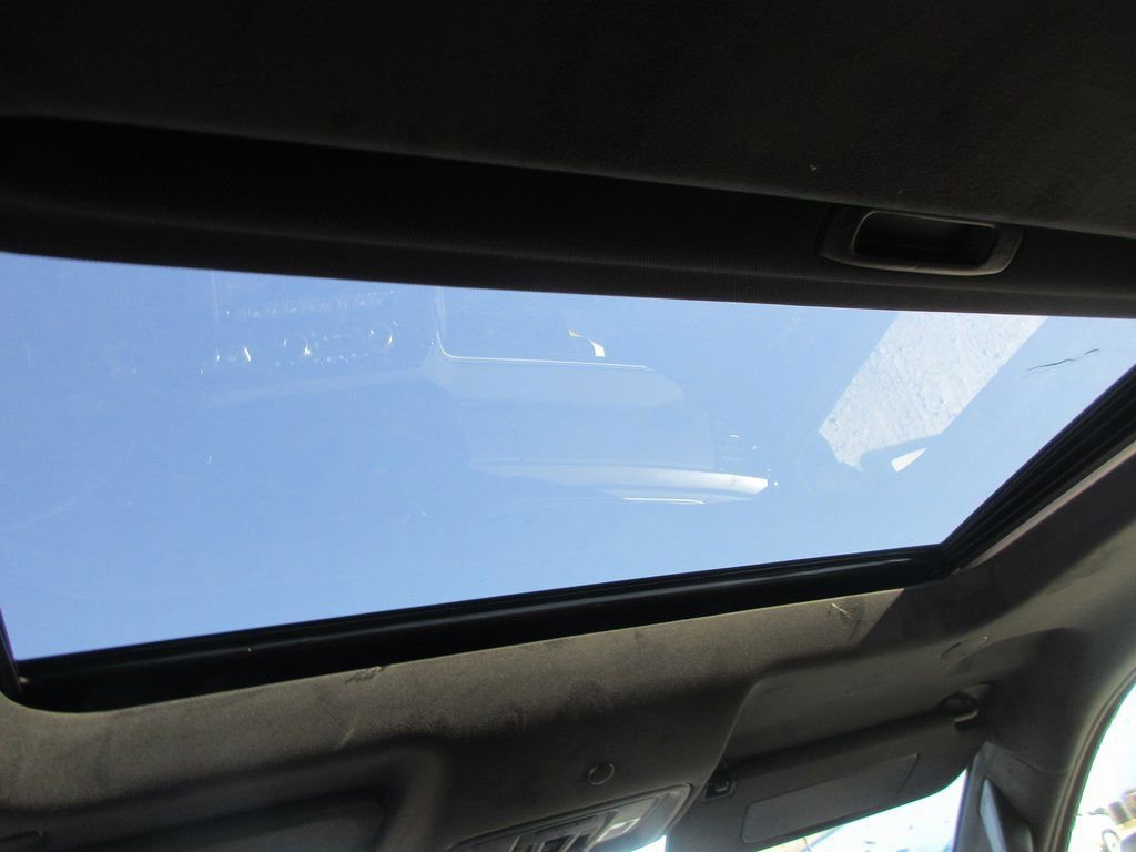 New 2026 GMC Sierra 2500 AT4X w/ LPO, Black Badging Package image 17