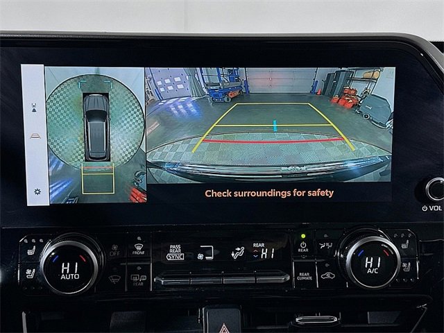 Used 2023 Toyota Highlander Limited image 16