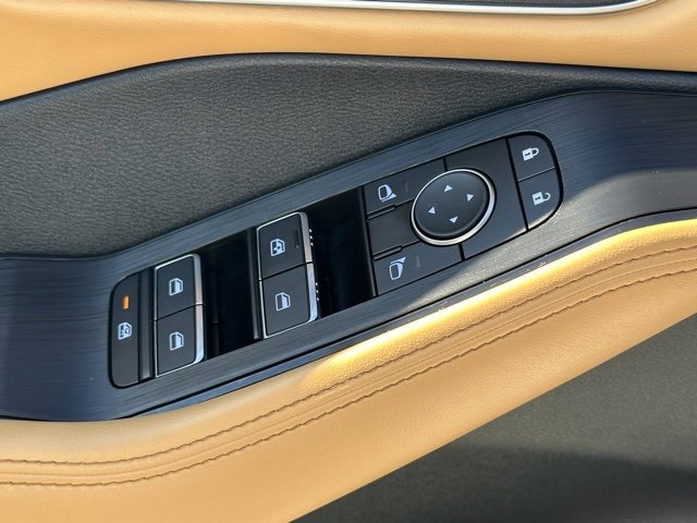 Certified 2023 Nissan Rogue Platinum image 19