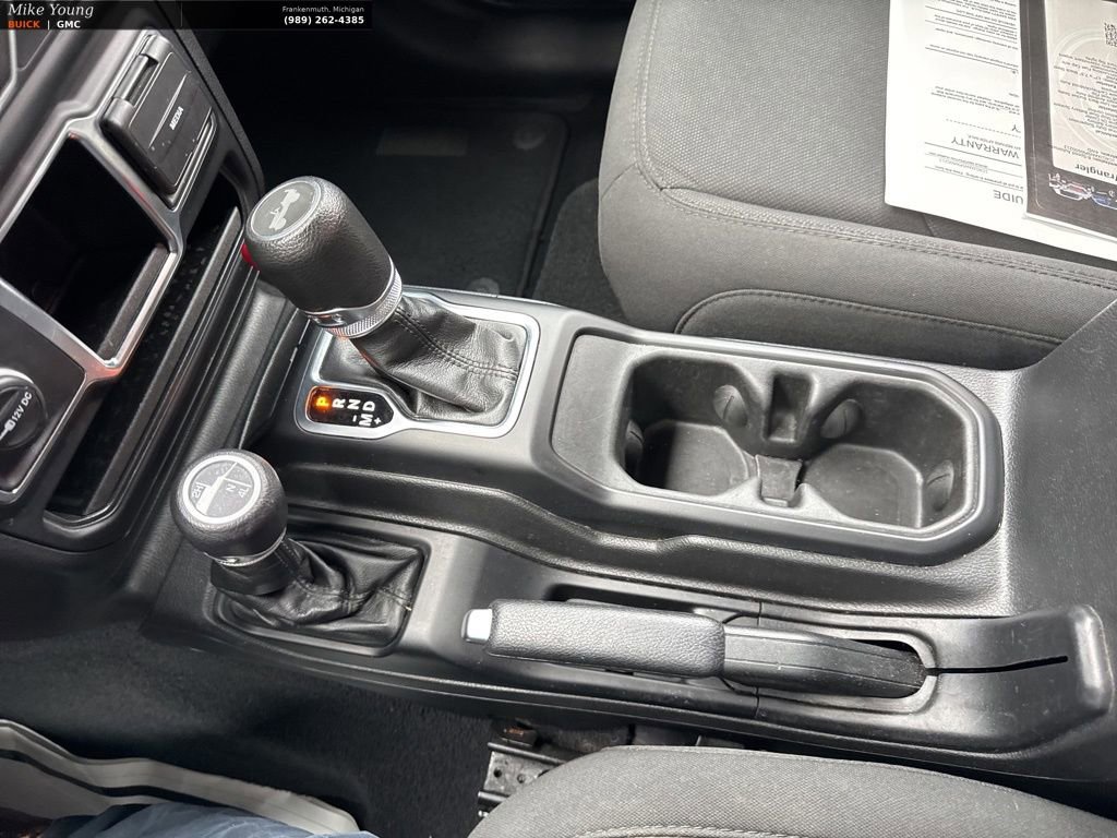 Used 2023 Jeep Wrangler Sport image 24