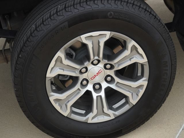 Used 2025 GMC Sierra 1500 SLT AWD/4WD image 11