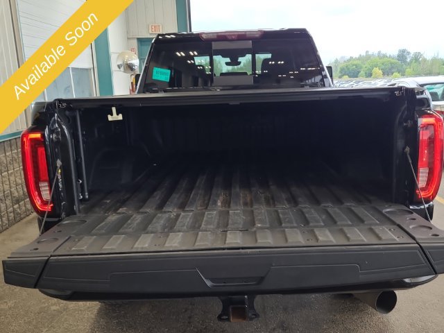 Used 2022 GMC Sierra 2500 Denali w/ Denali Black Diamond Edition AWD/4WD image 4