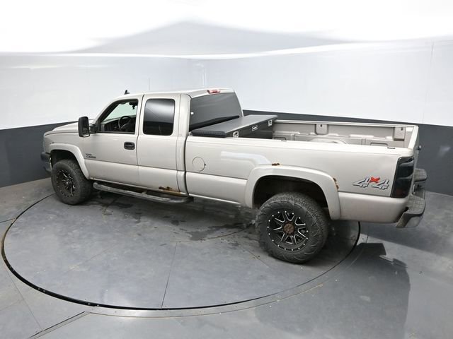 Used 2006 Chevrolet Silverado 3500 LT w/ Heavy-Duty Power Package AWD/4WD image 31