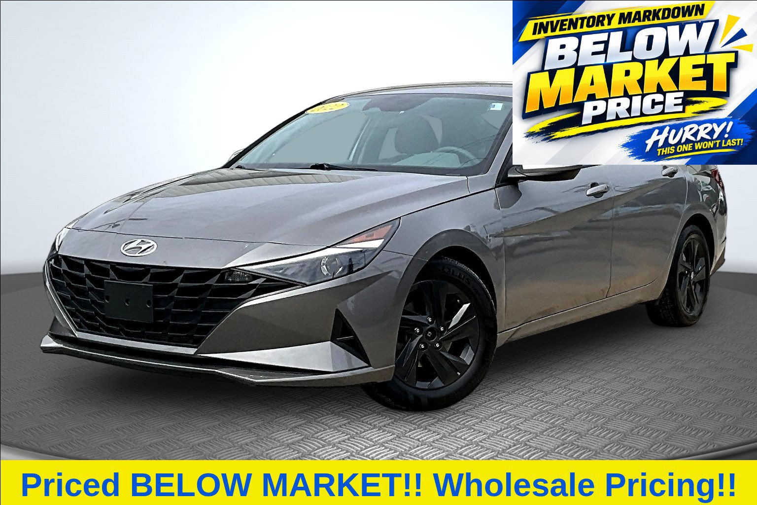 Used 2022 Hyundai Elantra SEL w/ Cargo Package FWD image 1