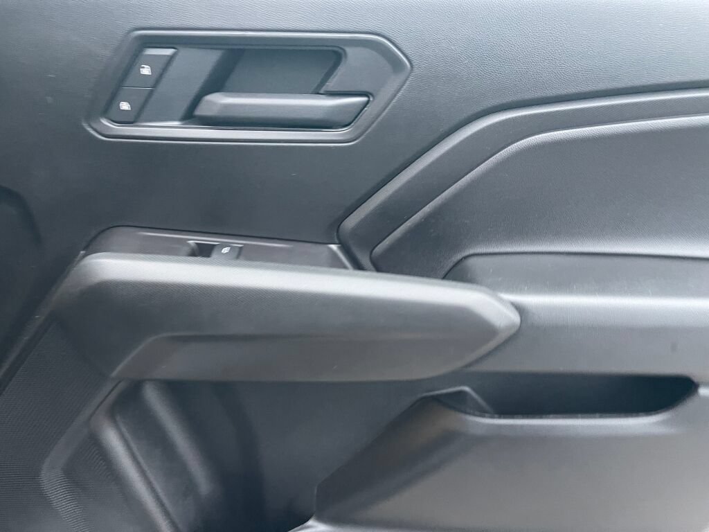 Used 2026 Chevrolet Colorado Trail Boss AWD/4WD image 30