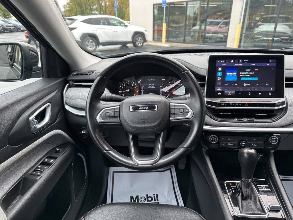 Used 2022 Jeep Compass Latitude image 25