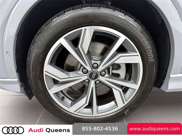 Used 2024 Audi Q4 e-tron Premium Plus w/ Premium Plus image 8