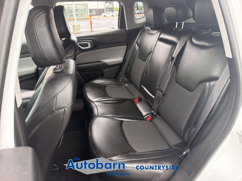 Used 2022 Jeep Compass Latitude w/ Convenience Group AWD/4WD image 21