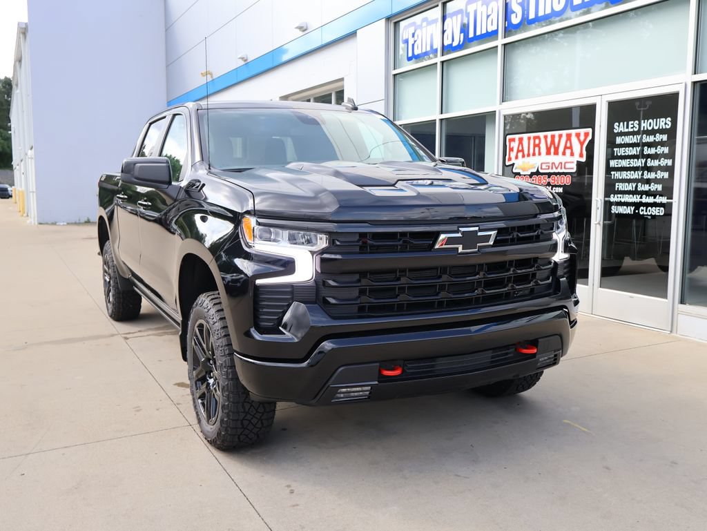 New 2026 Chevrolet Silverado 1500 LT Trail Boss w/ Convenience Package II AWD/4WD image 2