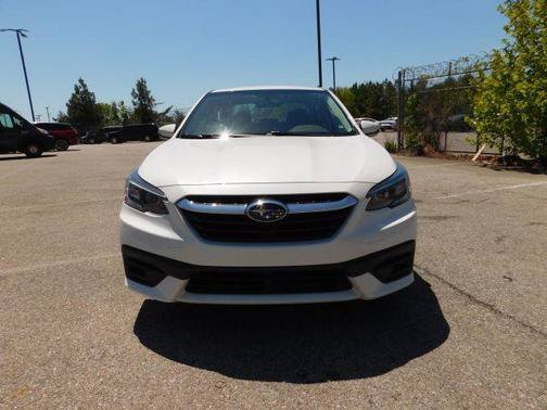 Used 2022 Subaru Legacy Premium AWD/4WD image 3