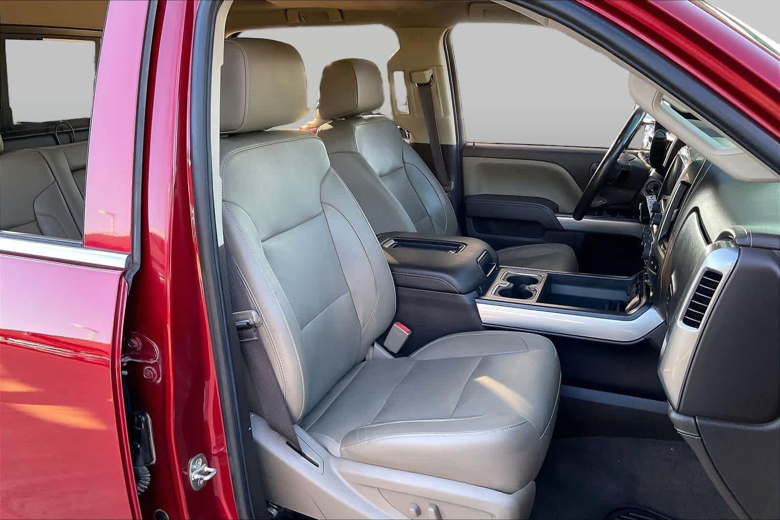 Used 2018 Chevrolet Silverado 2500 LTZ AWD/4WD image 10