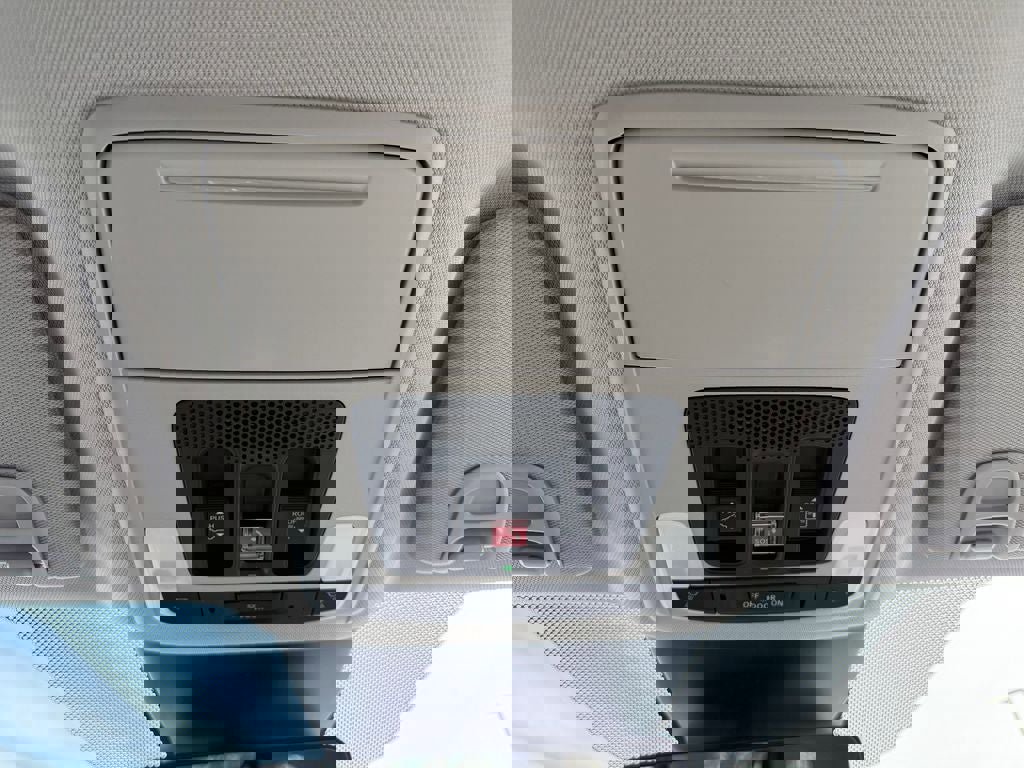 New 2026 Honda Pilot Touring image 43