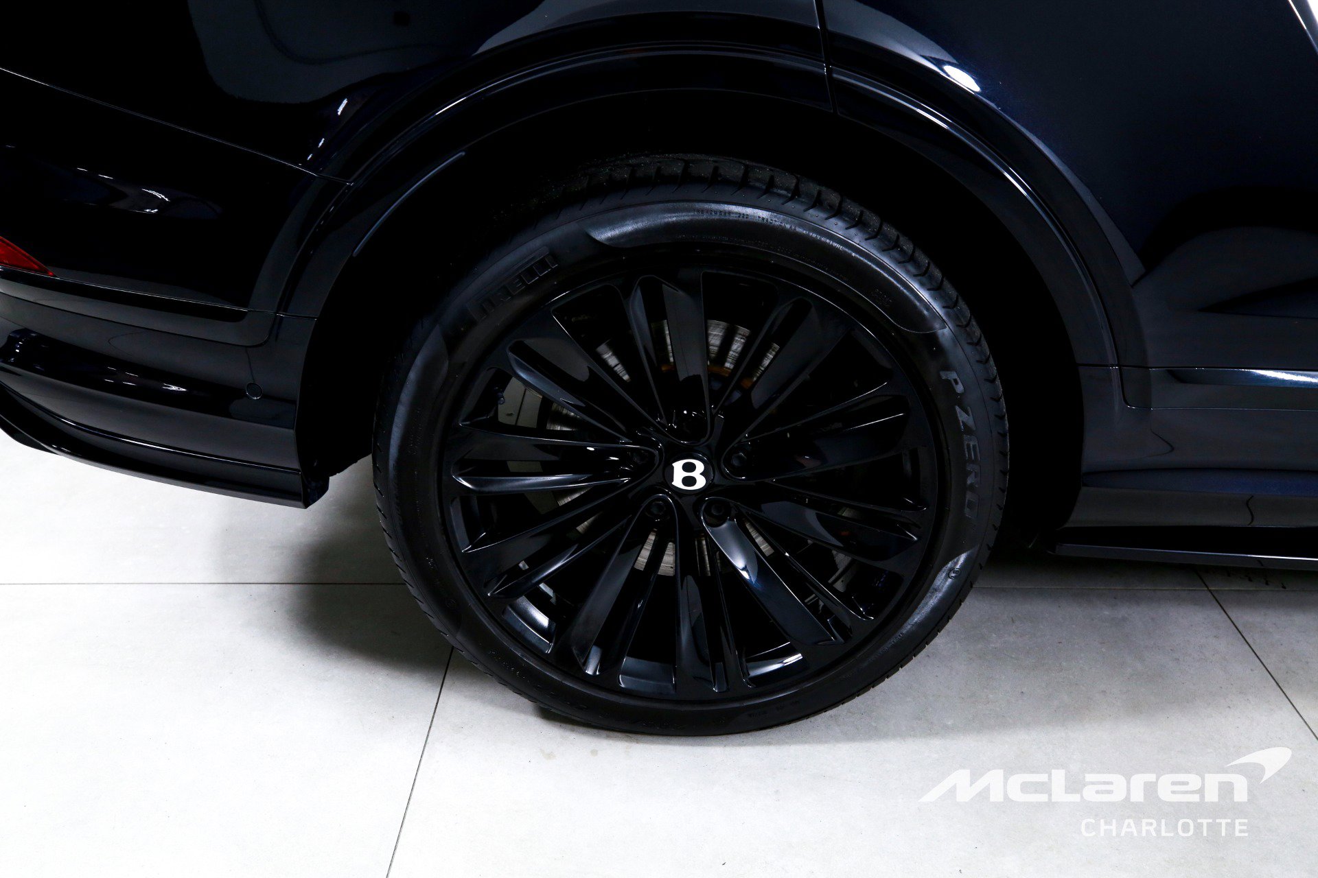 Used 2023 Bentley Bentayga Speed image 33